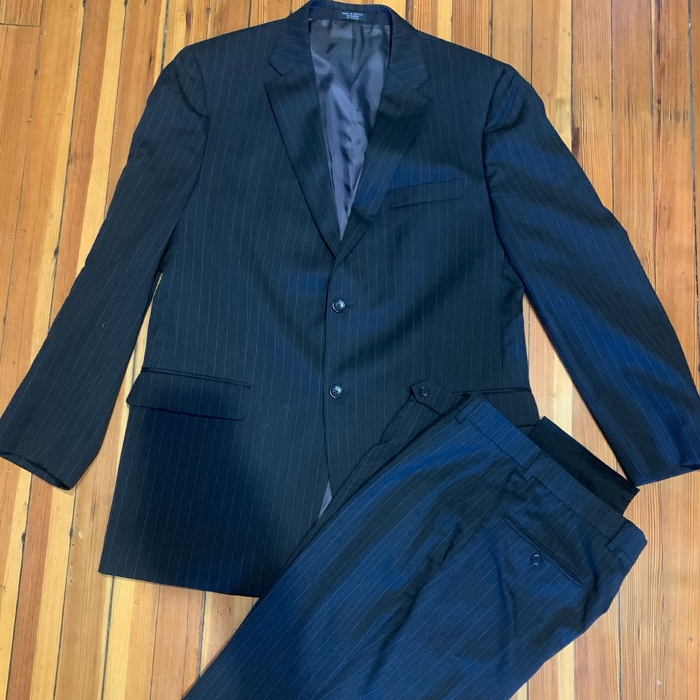 Men’s Jones of New York suit size 42L
